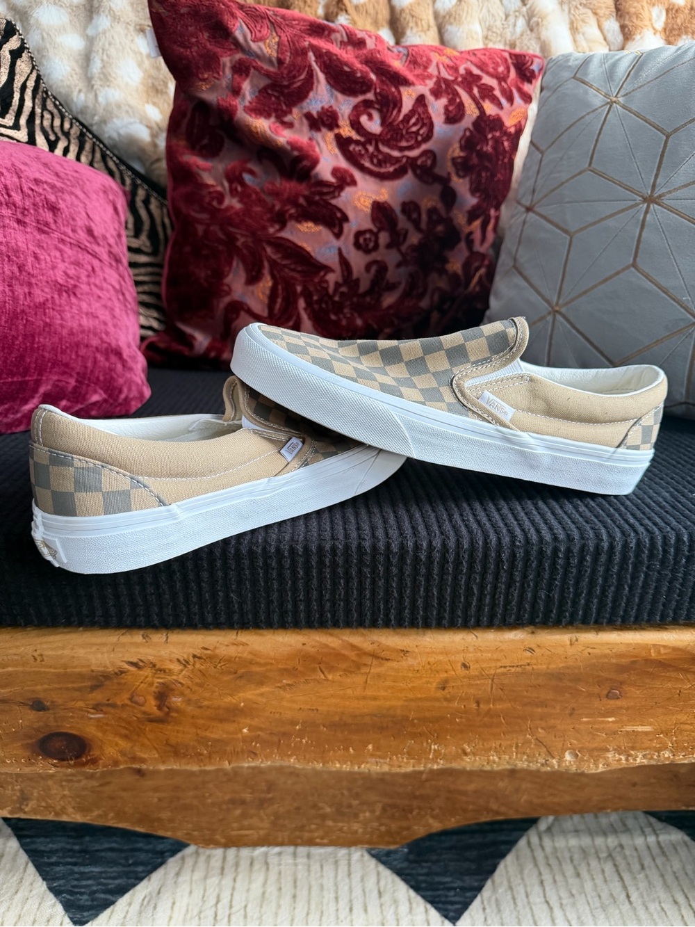 Brand New Vans Brown Checkered Classic Slip On Sneakers Size 9.5